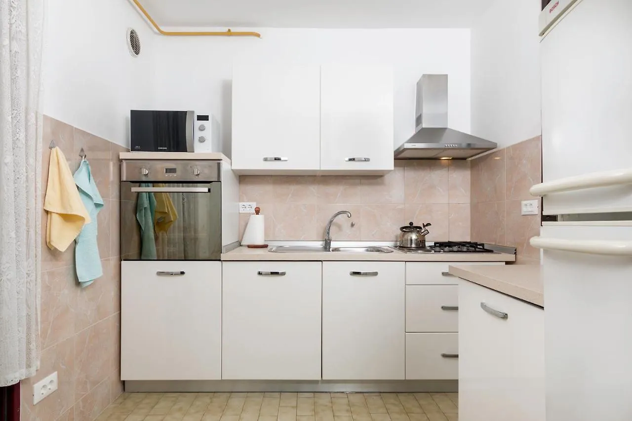 Sisplac Apartment Pola Croazia